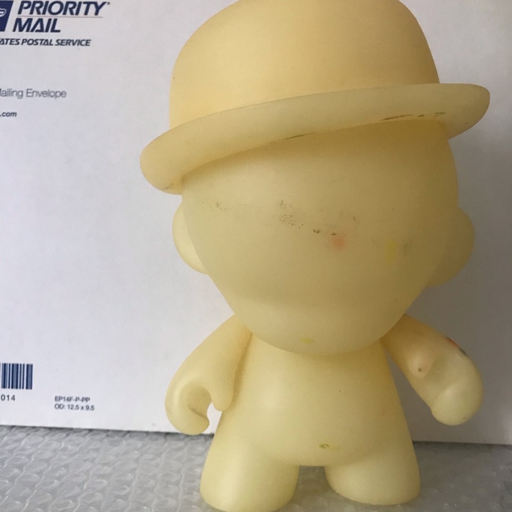 7” Munny - Glow in the Dark - Kid Robot